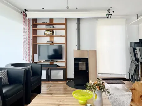 Arbeits- und Lounge-Bereich